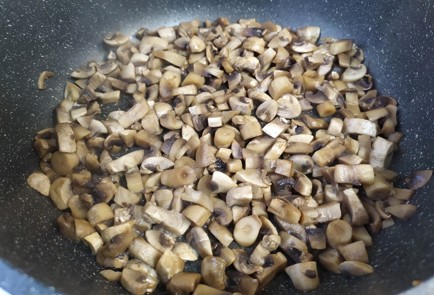 Фото шага рецепта Курица пофранцузски 190909 шаг 3  