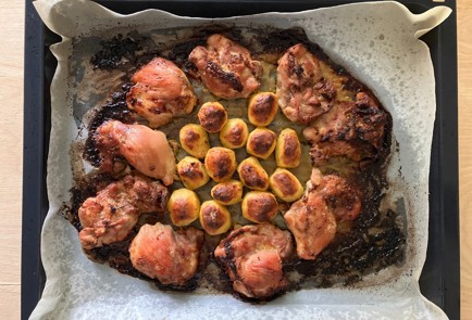 Фото шага рецепта Курица повосточному с картофелем 174198 шаг 10  