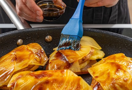 Фото шага рецепта Курица с ананасом и сыром 187605 шаг 9  