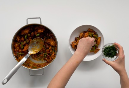 Фото шага рецепта Курица с фасолью 151697 шаг 9  