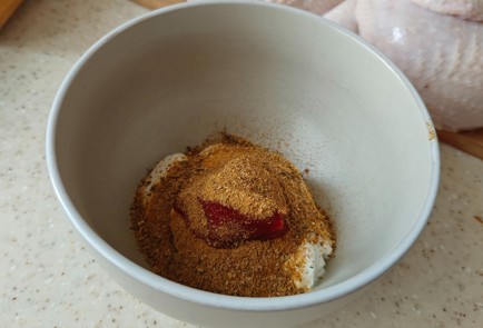 Фото шага рецепта Курица с хрустящей корочкой в духовке 191209 шаг 6