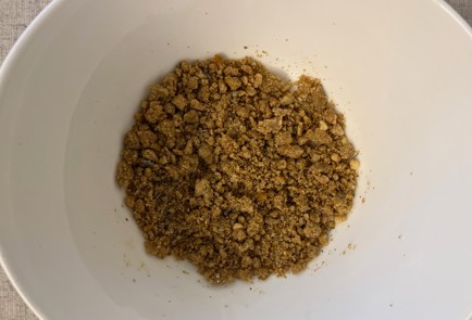 Фото шага рецепта Курица с картошкой в ореховой приправе 174840 шаг 4  