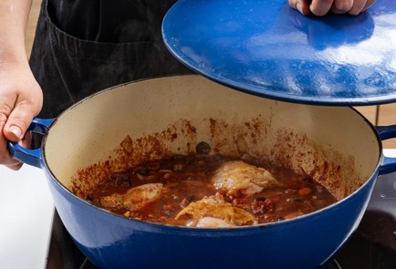 Фото шага рецепта Курица с оливками и сыром фета 34964 шаг 9  