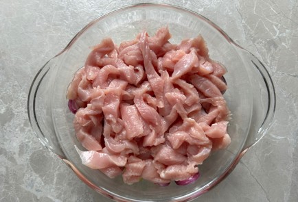 Фото шага рецепта Курица с овощами в духовке 186996 шаг 5  