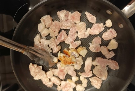 Фото шага рецепта Кислосладкая курица покитайски с рисом 191509 шаг 7  