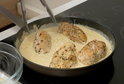 Фото шага рецепта Курица с тимьяном и лимоном 139956 шаг 4  