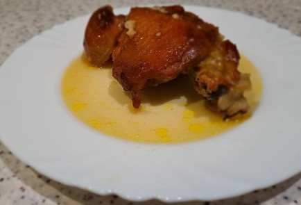 Фото шага рецепта Курица с яблоками в духовке 190604 шаг 11  