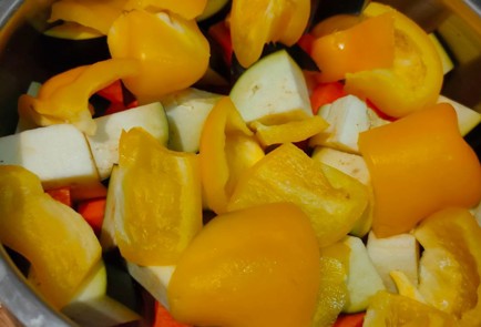 Фото шага рецепта Курица тушеная с овощами 188008 шаг 11