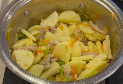 Фото шага рецепта Курица тушенная  с овощами 151135 шаг 10  