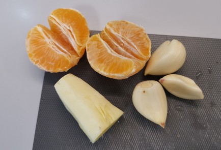 Фото шага рецепта Курица в цитрусовоимбирном маринаде 176199 шаг 1  