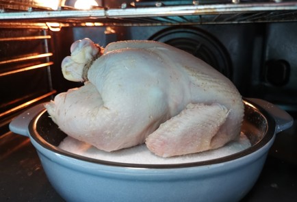 Фото шага рецепта Курица в духовке целиком 188891 шаг 7  