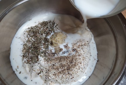 Фото шага рецепта Курица в сливочном соусе 188847 шаг 8