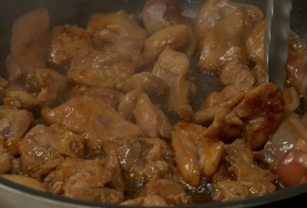 Фото шага рецепта Курица в соевом соусе 140469 шаг 6  