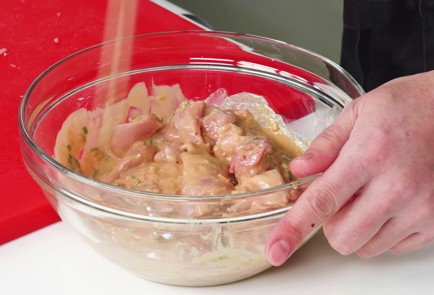 Фото шага рецепта Курица во фритюре пояпонски 151829 шаг 6  