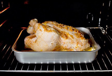 Фото шага рецепта Курица запеченная в хрустящей корочке с имбирем и апельсинами 30720 шаг 7  