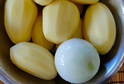 Фото шага рецепта Запеченная курица с ананасом 174628 шаг 2  