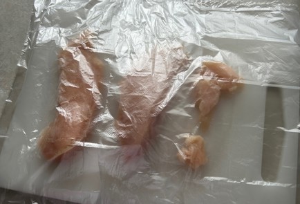 Фото шага рецепта Куриная грудка с ананасами 189770 шаг 2  