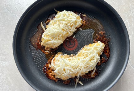 Фото шага рецепта Куриная грудка с ананасами 189770 шаг 9  