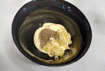 Фото шага рецепта Куриная грудка с помидорами и сыром 187842 шаг 3  