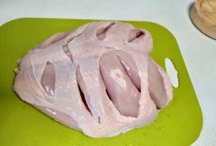 Фото шага рецепта Куриная грудка с помидорами и сыром 187842 шаг 7  