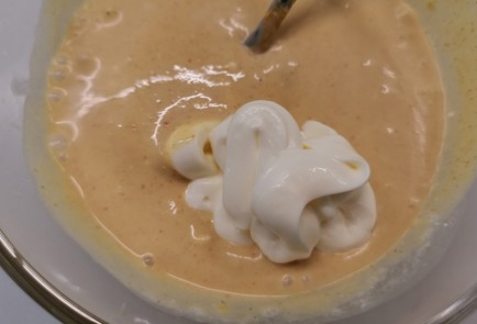 Фото шага рецепта Куриная грудка в нежном соусе 187738 шаг 3