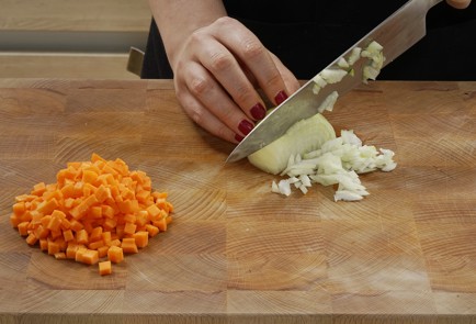 Фото шага рецепта Куриная печень с черносливом 152848 шаг 3  