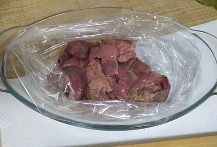 Фото шага рецепта Куриная печень с яблоками 190123 шаг 5