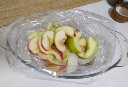 Фото шага рецепта Куриная печень с яблоками 190123 шаг 7