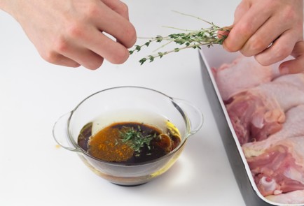 Фото шага рецепта Куриные окорочка в кленовом сиропе 29195 шаг 1  