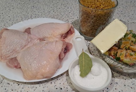 Фото шага рецепта Куриное бедро с булгуром и тыквой 190348 шаг 1  