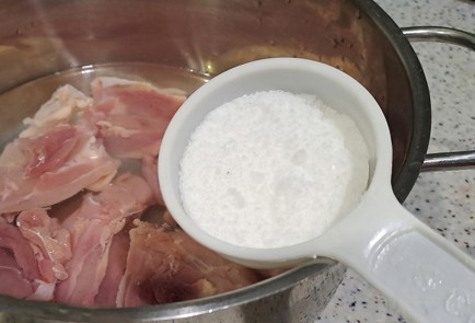 Фото шага рецепта Куриное бедро с булгуром и тыквой 190348 шаг 6  