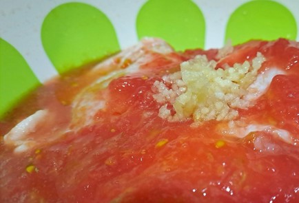 Фото шага рецепта Куриное бедро с овощами в духовке 190402 шаг 5  