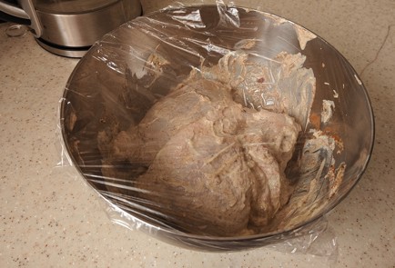 Фото шага рецепта Куриное бедро в духовке 189067 шаг 8  