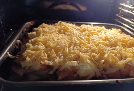 Фото шага рецепта Куриное филе пофранцузски с персиками 190857 шаг 17