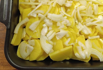 Фото шага рецепта Куриное филе пофранцузски с персиками 190857 шаг 6