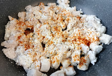 Фото шага рецепта ППрецепт куриное филе с черри и брокколи 191299 шаг 5  