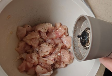 Фото шага рецепта Куриное филе с овощами 188827 шаг 5  