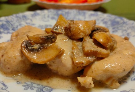 Фото шага рецепта Куриное филе тушенное с горчичногрибным соусом 188764 шаг 18  