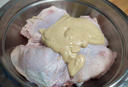 Фото шага рецепта Куриные бедра с горчицей 191158 шаг 6  