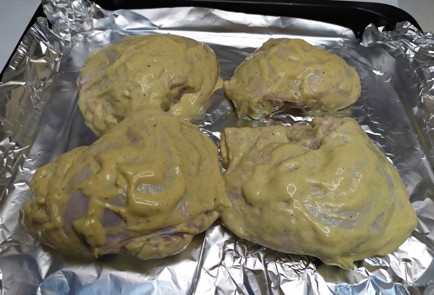 Фото шага рецепта Куриные бедра с горчицей 191158 шаг 8  