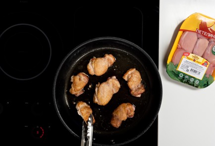 Фото шага рецепта Куриные бедра в азиатской глазури 140338 шаг 2  