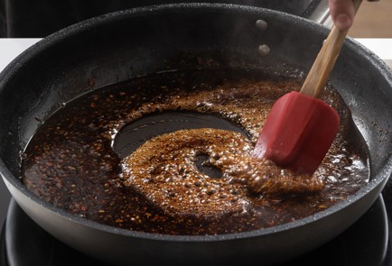 Фото шага рецепта Куриные бедра в азиатской глазури 140338 шаг 5  