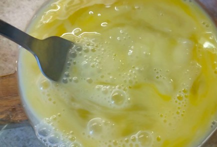 Фото шага рецепта Куриные бедра запеченные в панировке 191140 шаг 9  