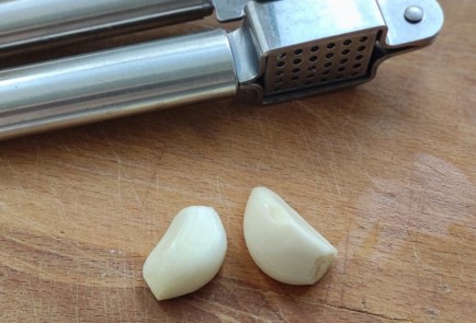 Фото шага рецепта Куриные бедрышки гриль 173658 шаг 7  