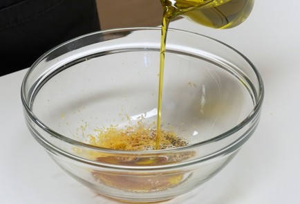 Фото шага рецепта Куриные голени в духовке 140156 шаг 2  