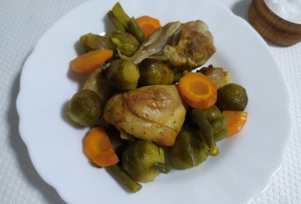 Фото шага рецепта Куриные голени в рукаве с овощами 190004 шаг 10  