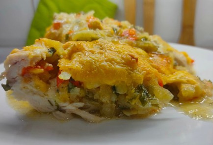 Фото шага рецепта Куриные кармашки с начинкой из овощей и сыра 175456 шаг 24  