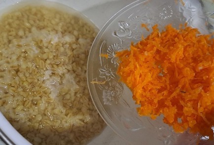 Фото шага рецепта Куриные котлеты в духовке с булгуром 189515 шаг 3  