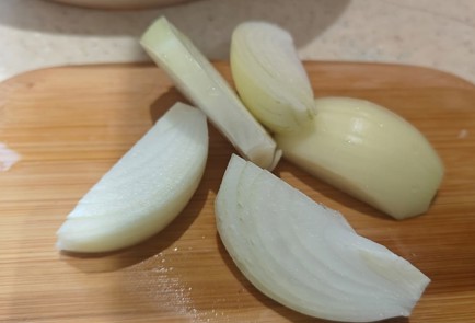 Фото шага рецепта Куриные котлеты с кабачком и творожным сыром 190954 шаг 1  