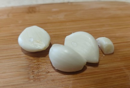 Фото шага рецепта Куриные котлеты с кабачком и творожным сыром 190954 шаг 3  